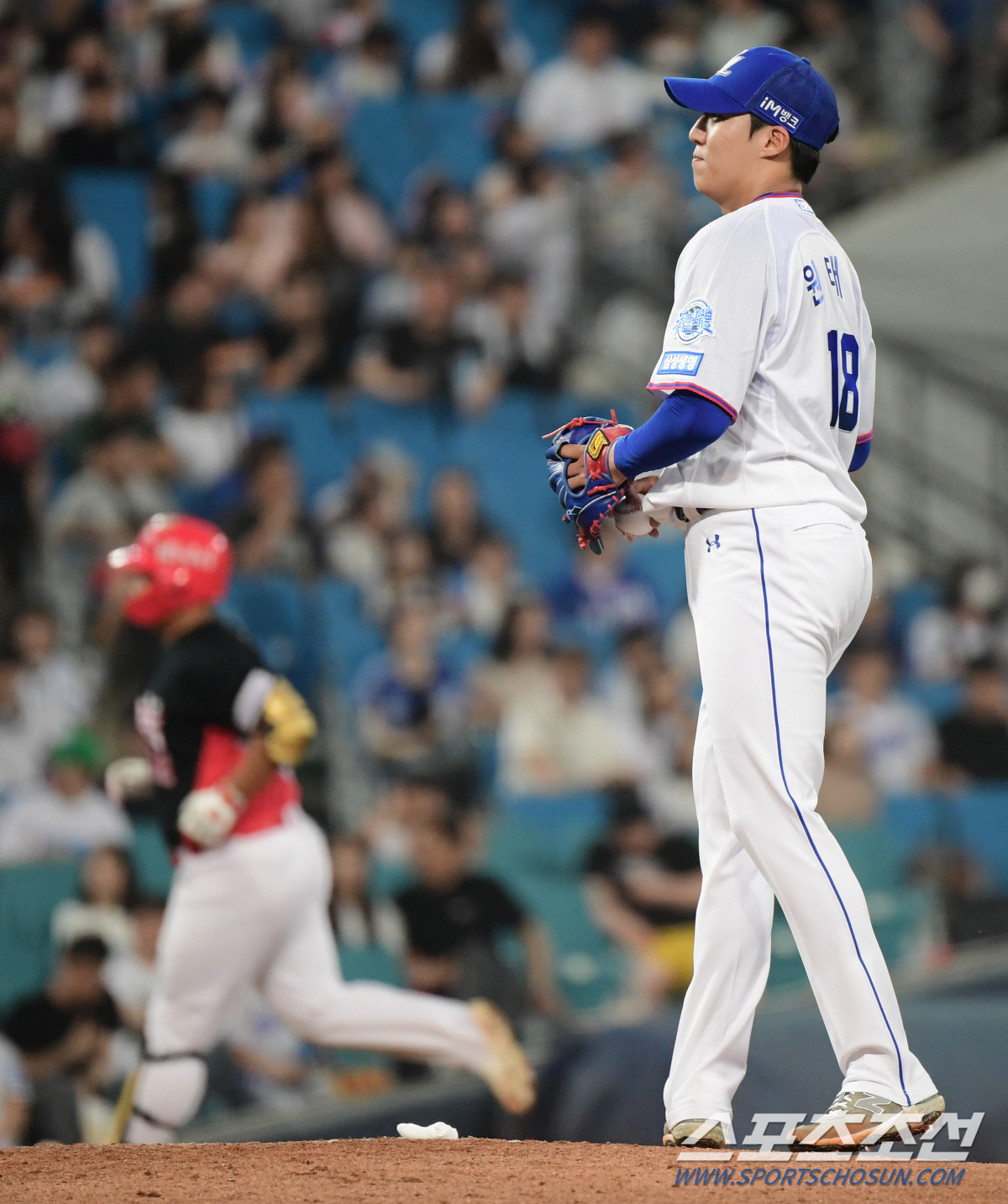 '부상' 류지혁 대신 황대인, 홈런+역전 결승타...7회 7득점 KIA,…