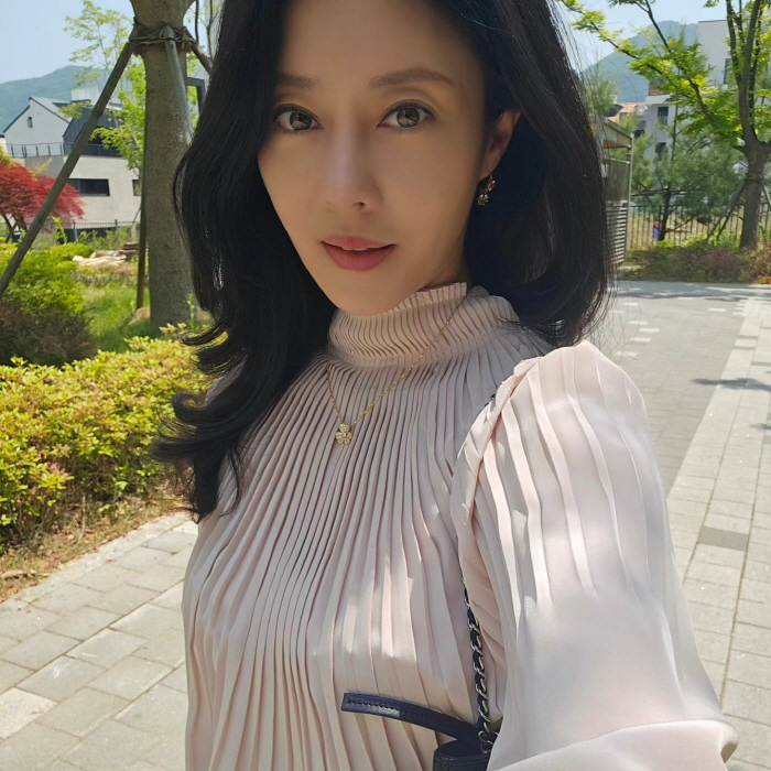 '싱글맘' 이지현, 학부모 공개 수업에 한껏 힘준 패션 "고민만 이틀"