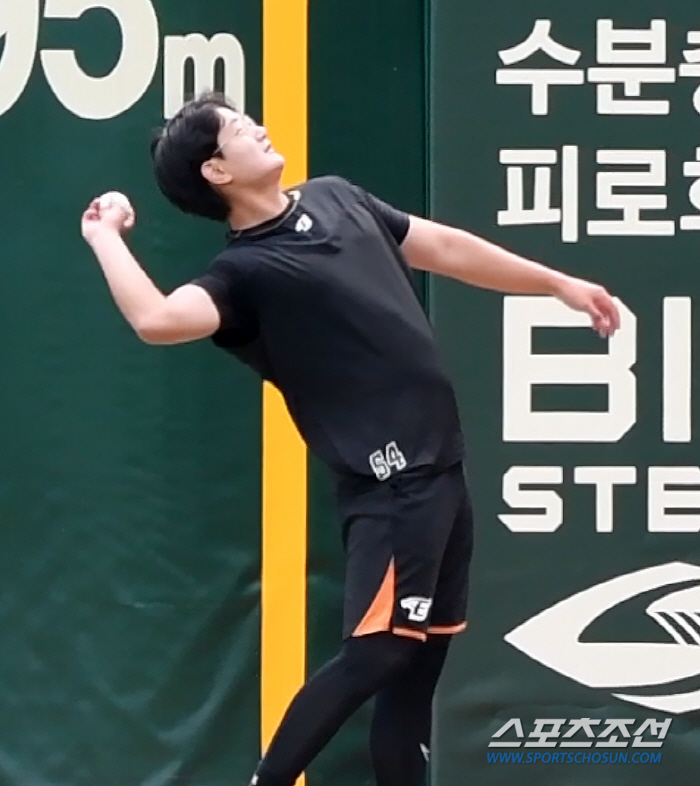 161km 광속 인류가 야구팬을 대하는 태도, 빨간 옷 SSG 꼬마들이 …