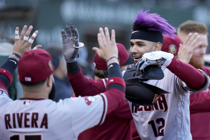 MLB 캐스터도 흐뭇 "KBO 챔피언십 투수들이 콜리세움에 있습니다"
