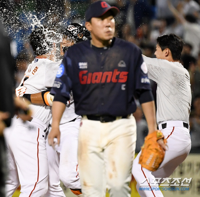 '롯데전 7연패 끊었다' 연장 10회 터진 채은성 끝내기...'3경기 연…