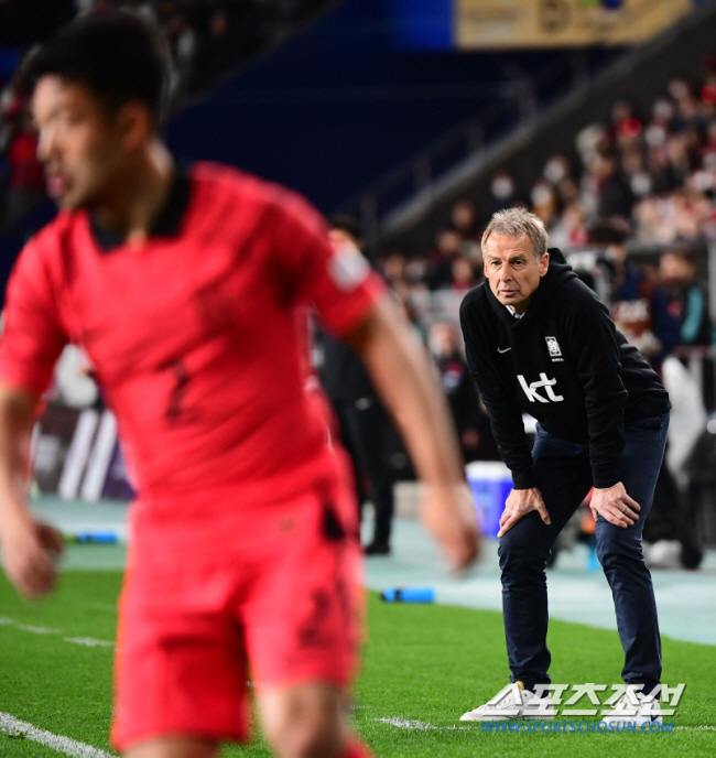 '손준호 주시' 클린스만 감독, 바빠지는 시간표…빈틈없는 '삼수' 첫 승…