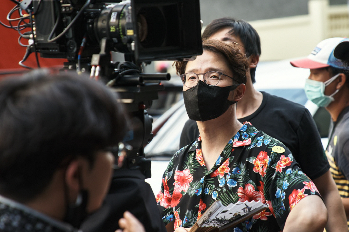 '김선호 복귀' 카드 꺼낸 박훈정 감독, '신세계'→'마녀'와 다른 '귀…