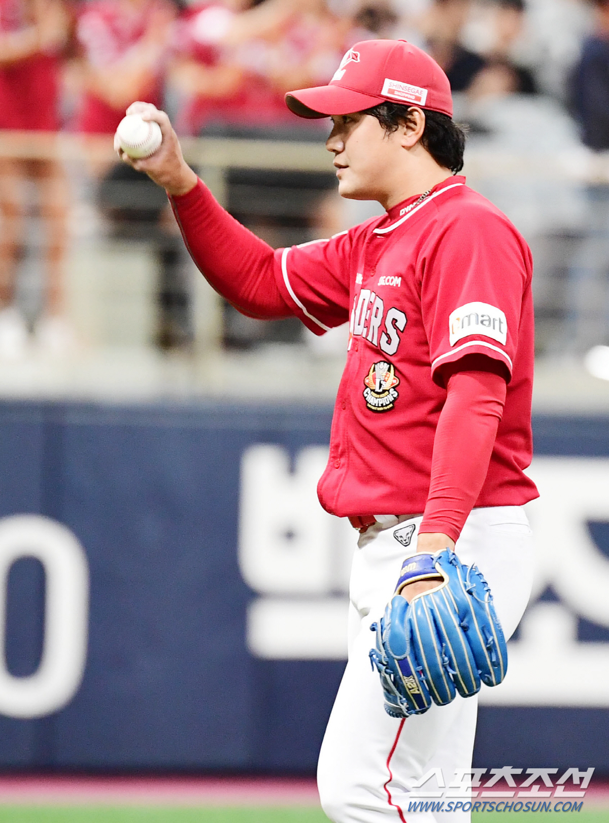나오면 막는 미스터 제로, 60SV 페이스…돌부처 넘어 KBO 역대급 마…