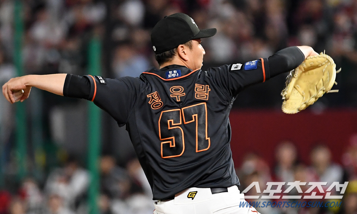 트랜스포머처럼 변신 한화 불펜…6경기 ERA '1.41' 철벽, 퓨처스 …