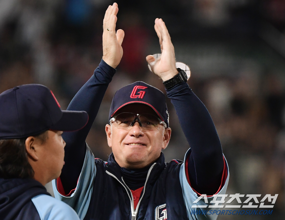 발야구로 우승팀 무너뜨렸다…'봄데' 아니다. 올해는 진짜다
