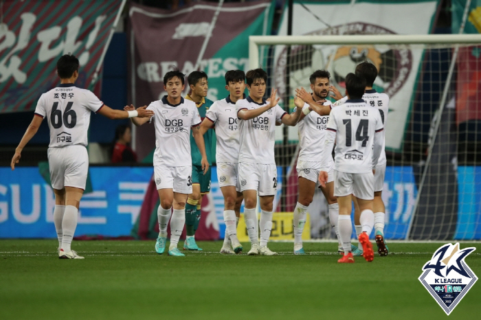 [K리그1 리뷰] 모두 비겼을 때 대구만 이겼다…대구, 대전 1-0으로 …