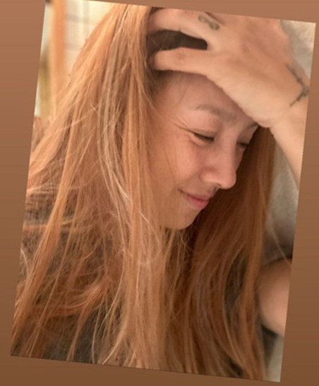 이효리, 제주도 가니 눈가 주름까지 공개..두 얼굴의 반전매력