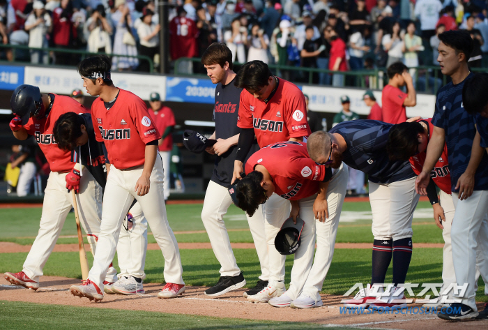 SSG 라이벌전→만원 관중→2연패 루징, 이게 롯데 진짜 실력인가
