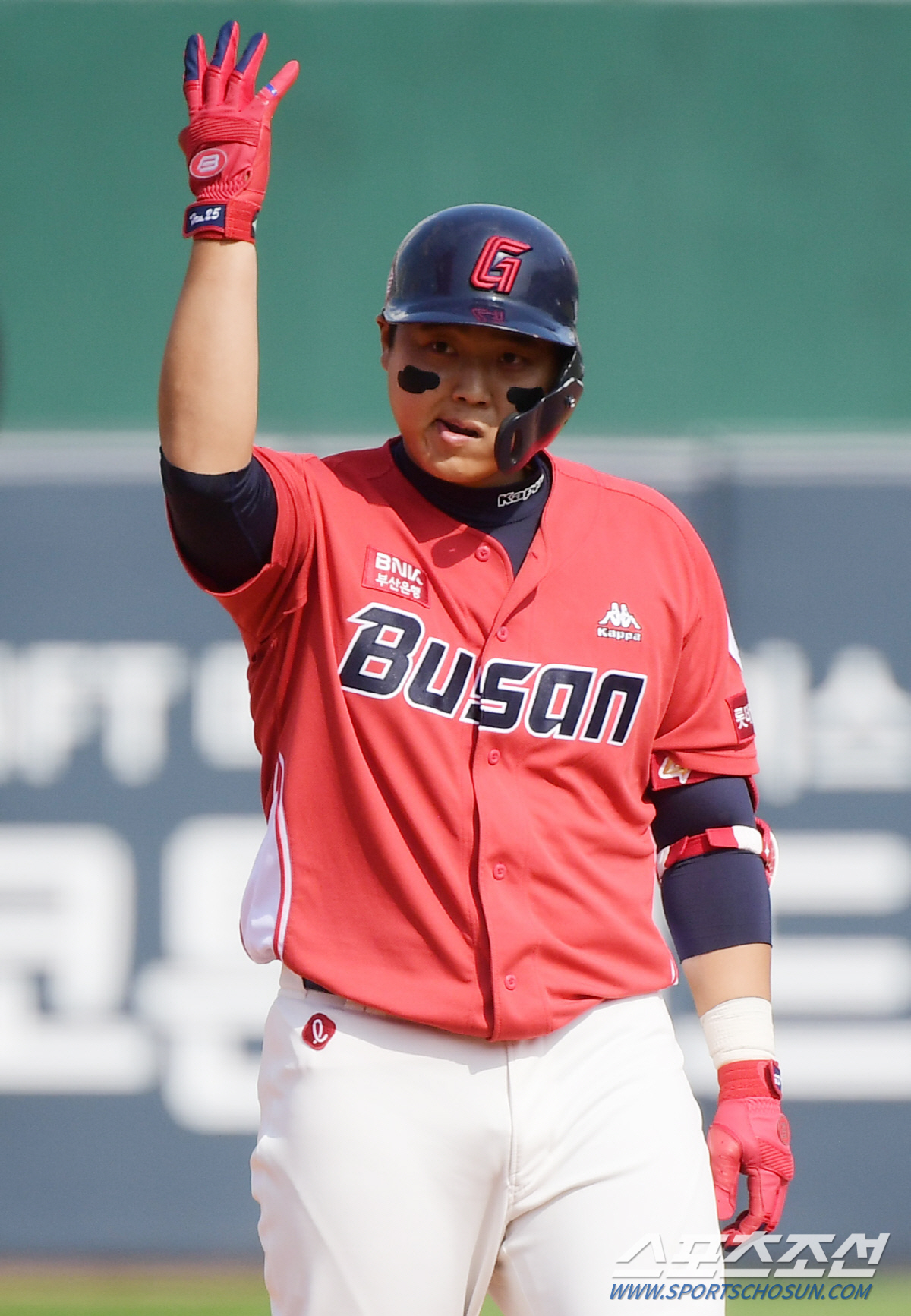 AG 3루 꿈꾸던 경남고 선후배 동병상련…'주간안타 0 vs 수비 흔들'…