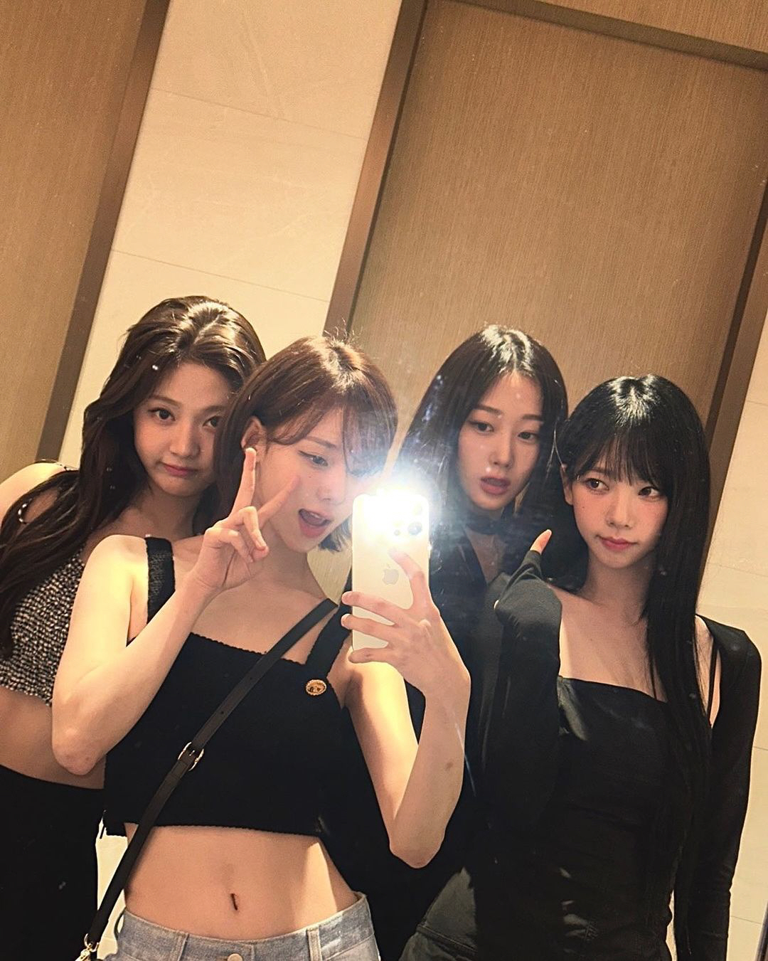 에스파, 데뷔 3년 만 개인 SNS 개설…하루만 170만 팔로워 돌파