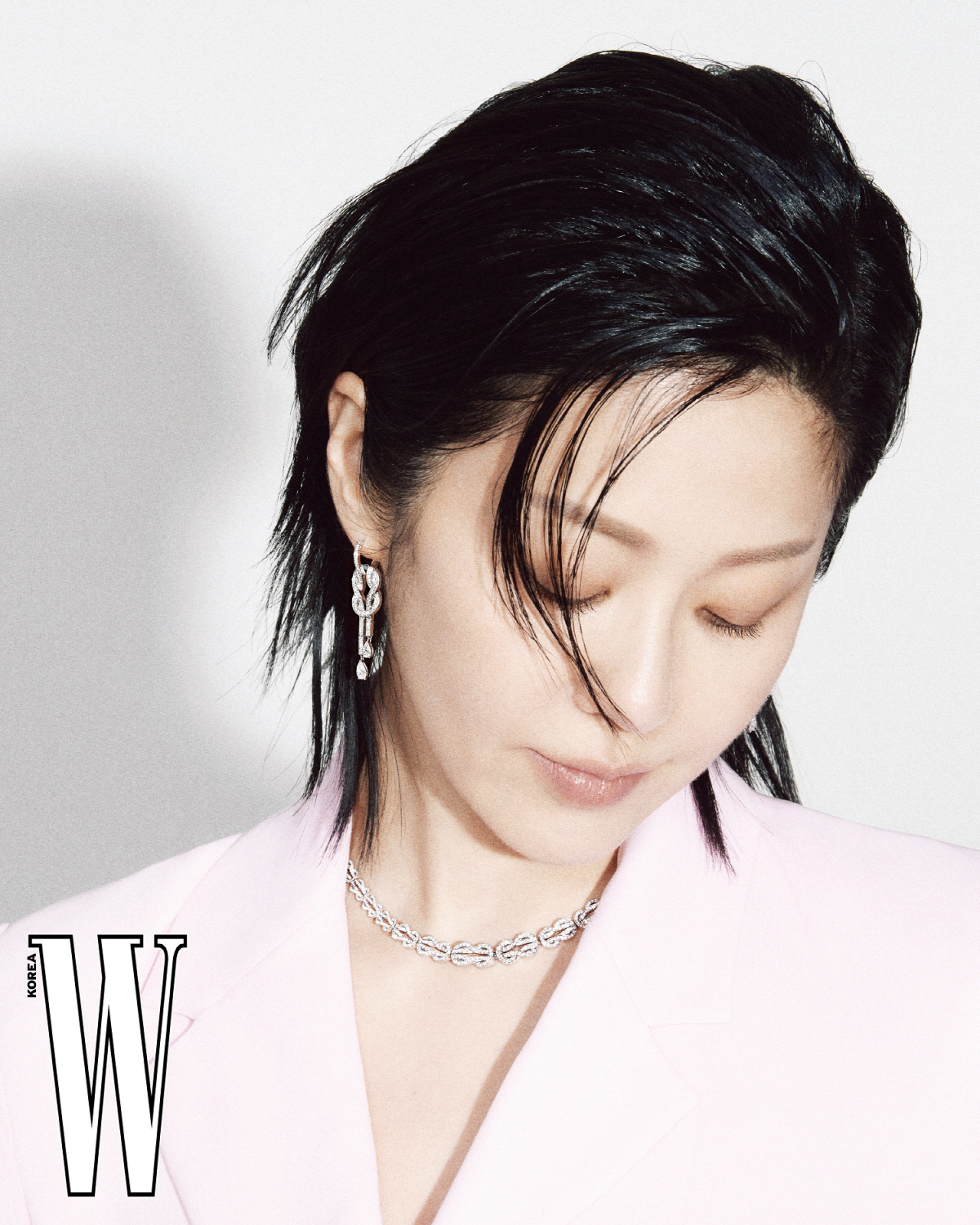 고현정, 고급과 우아의 결정체…'마스크걸'로 강렬한 컴백 예정 [화보]