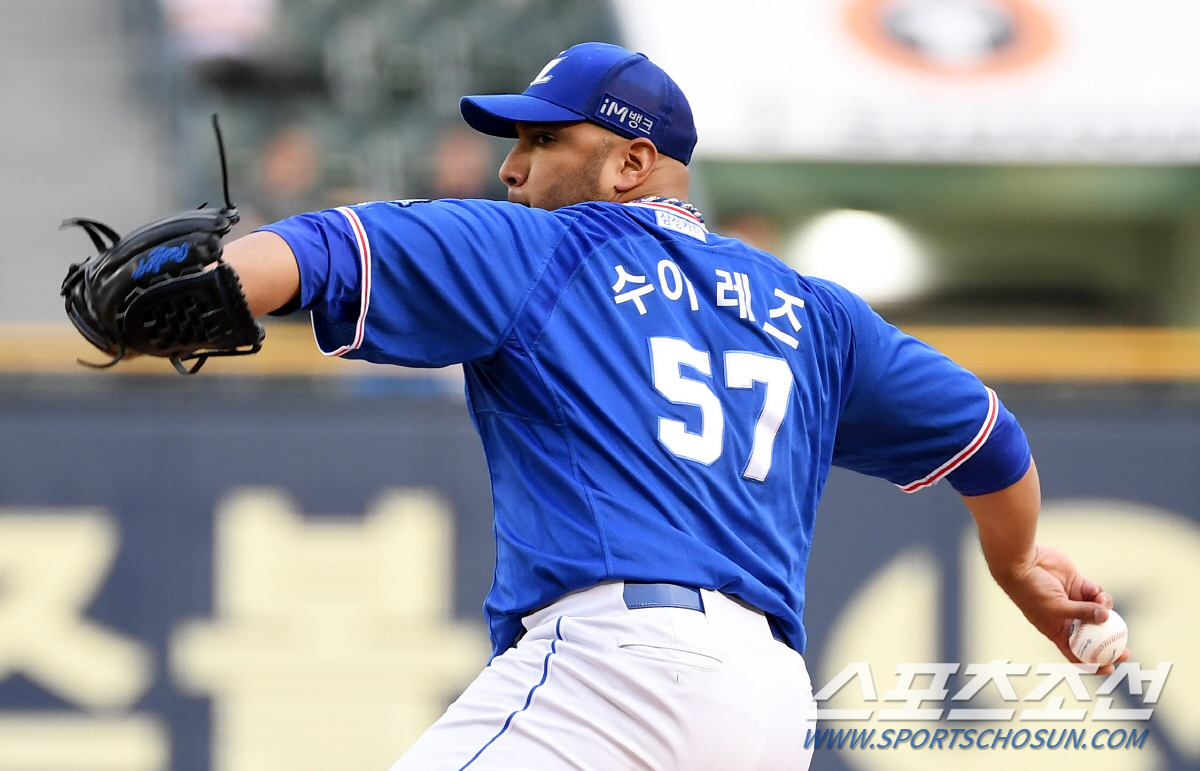 '7번타자 오재일이 터졌다' 0대0→6대0, 삼성의 잠실 첫승 원찬스면 …