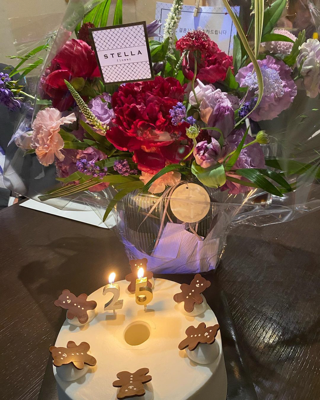 손지창♥오연수, 달달한 결혼 25주년…여전히 다정한 '원조 비주얼 부부'