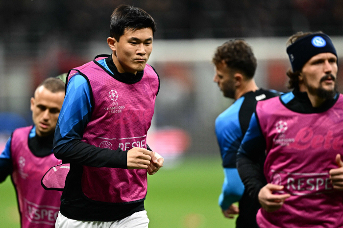 김민재, Man Utd 입단 공식화 '유럽 최고 공신력' 관계자 확인