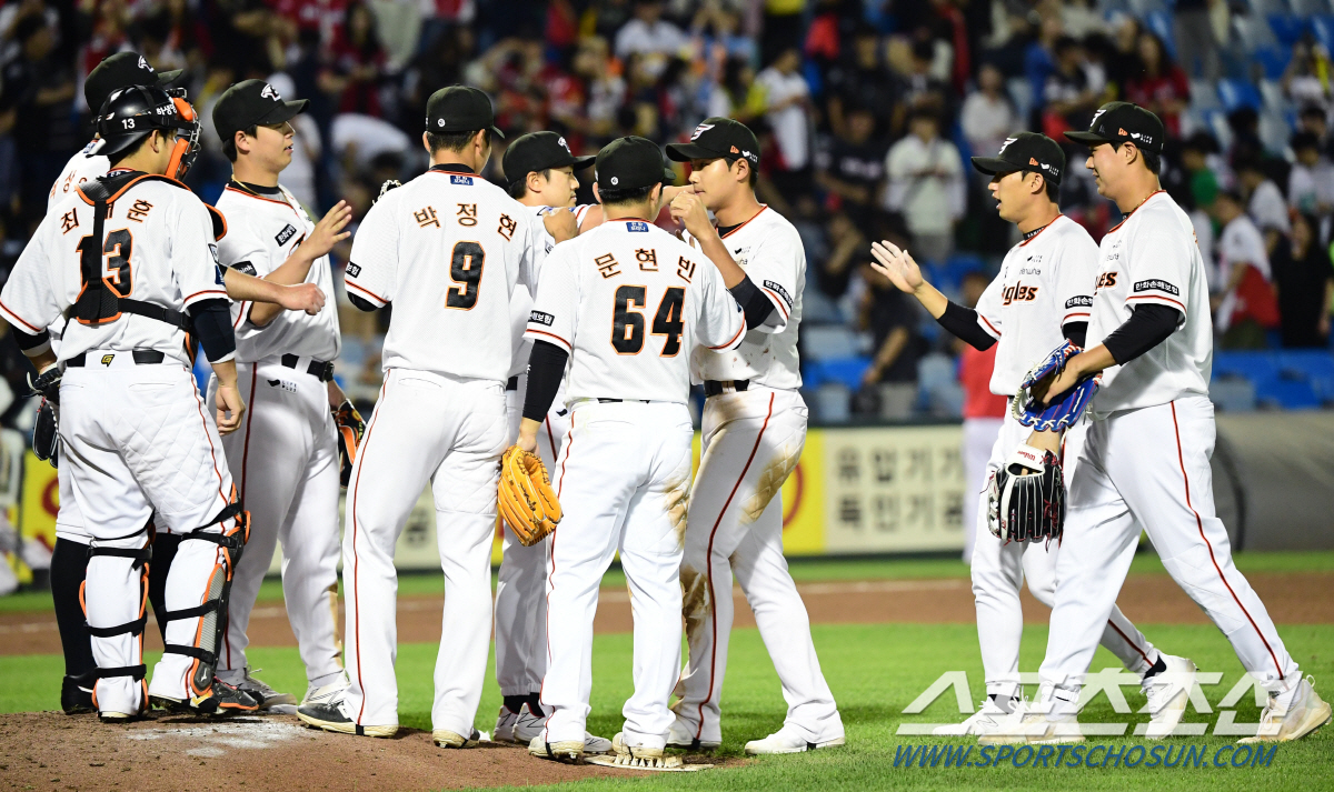 6점 빅이닝+10안타 터진 경기 후 시작된 특타…승리 정조준 한화, 성장…