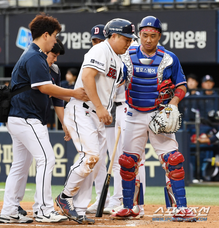 '의지 형 괜찮아요?' 홈 충돌 이후 쓰러진 상대 팀 포수를 진심으로 걱…