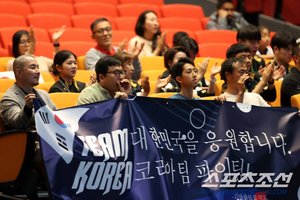 "죽기살기 아닌 죽기로 金딸것!" 장우진X임종훈조 2연속 결승행!男복식 …