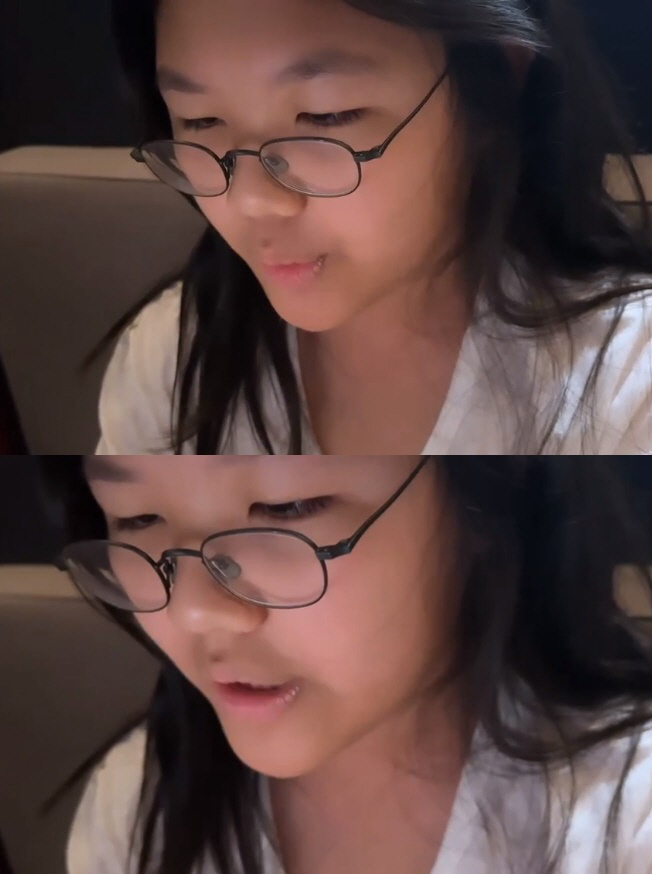 '엄정화 조카' 엄지온, 걸그룹 데뷔? 고모닮아 노래 실력 엄청나