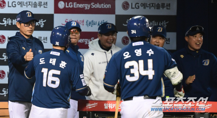 "그분들 있었기에…" 음주역주행 사고→차량전도 전파, 2차사고 막아준 의…