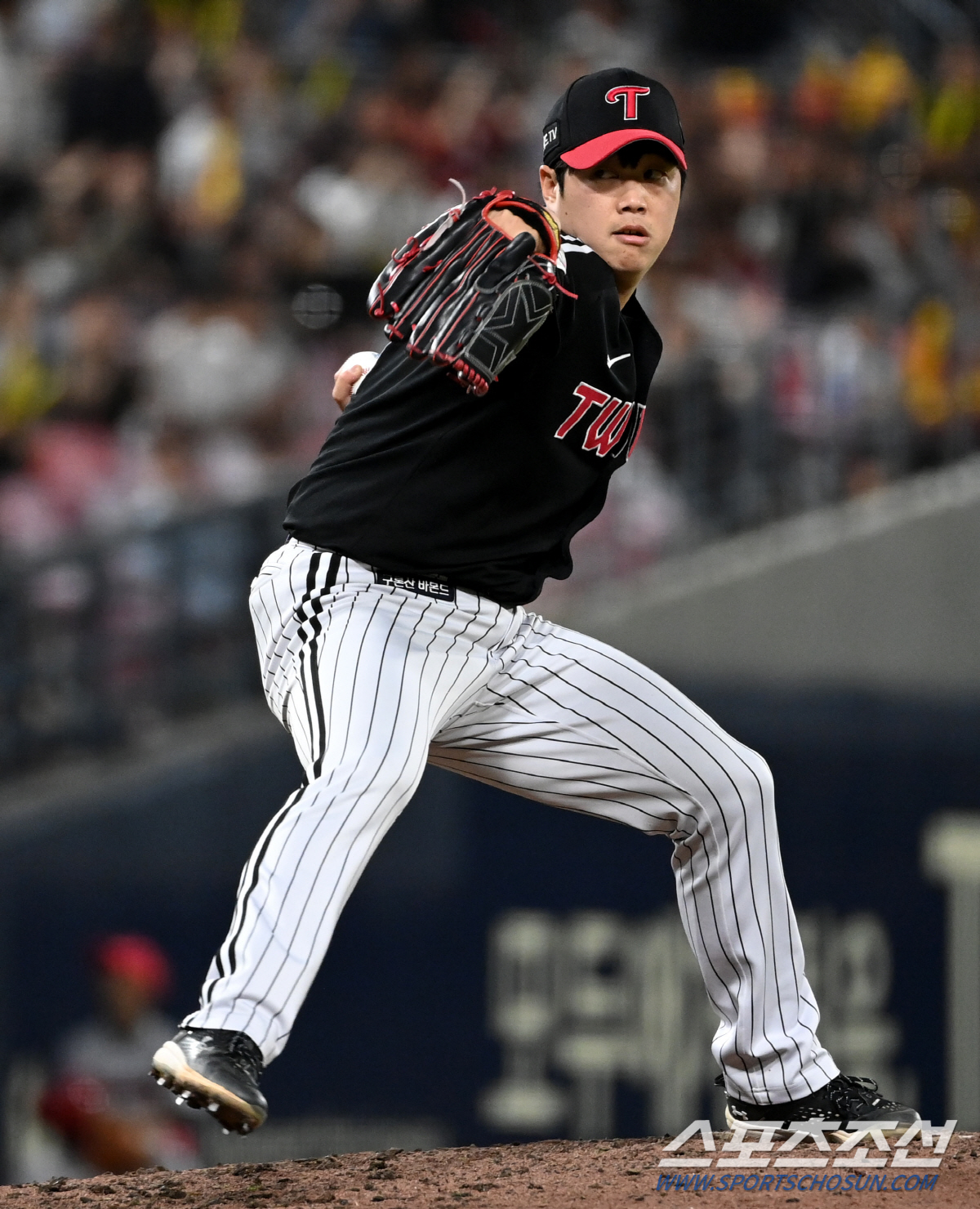 뒤늦은 트레이드 성공사례+174cm 고졸 신인 5월 2W7S5H 합작. …