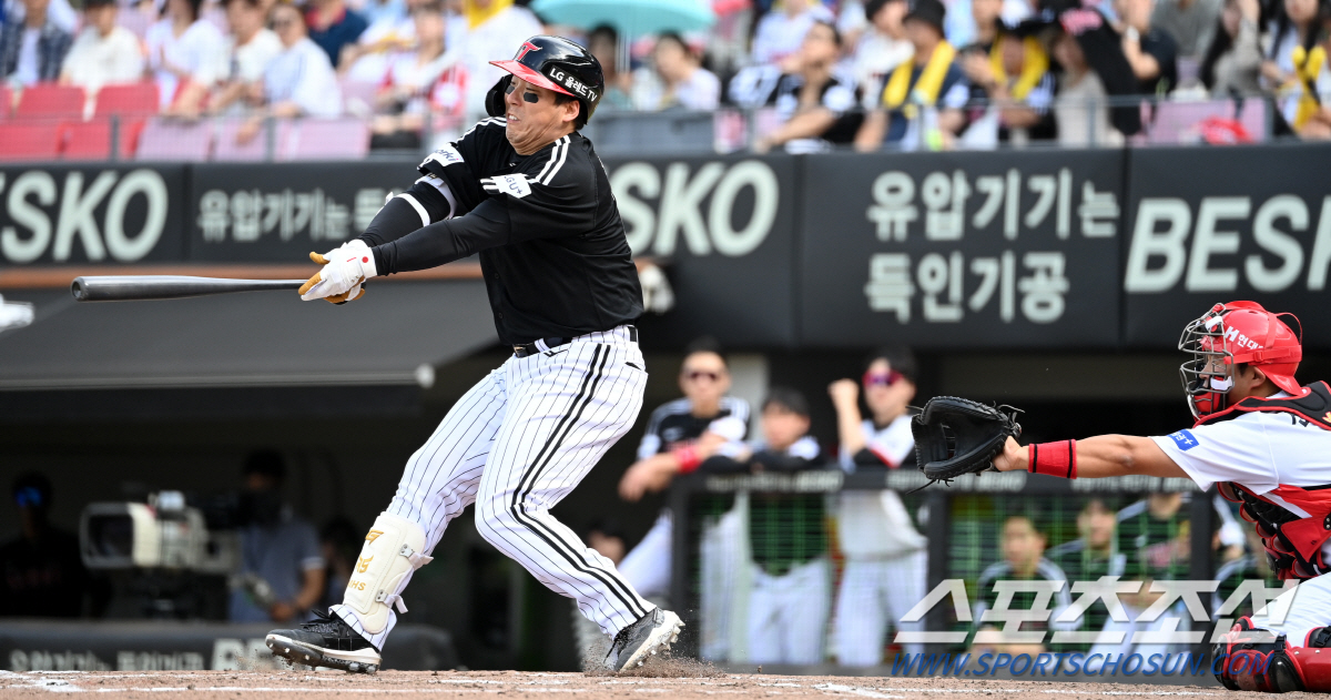 '수비 시프트 정말 싫어!' 안타도둑 향해 불만 폭발한 타격기계, 나한테…