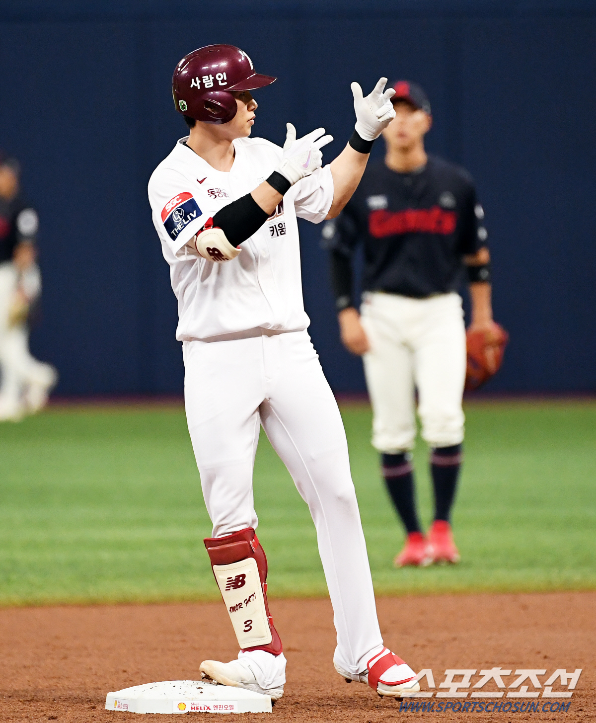 8회 역전 만루포→4연패 탈출! 28세 거포 '각성'의 뒤집기 한방→'2…