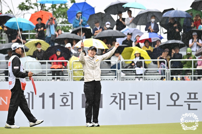 "비거리 욕심? No, 마음고생 심했다" 5개 대회 만에 첫 우승 슈퍼루…