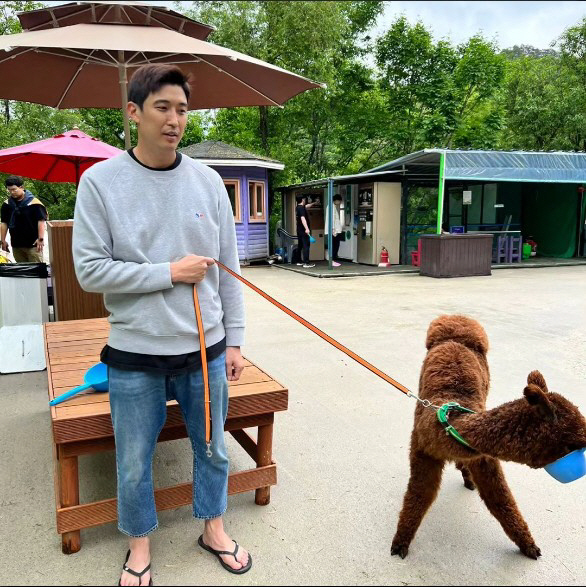 '장신영♥' 강경준, 사육사가 주고 간 '알파카'에 찐당황..."안 오시…