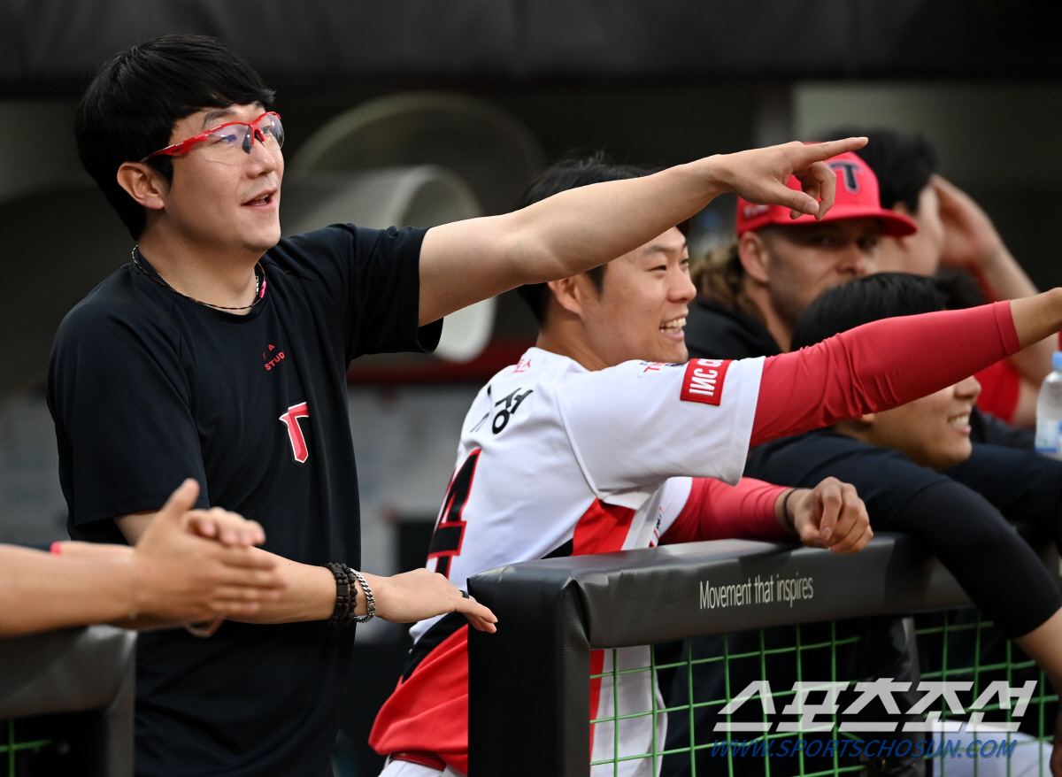 시구 스승된 대투수, 광주동성고 후배 투구 지켜보며 안절부절한 사연은?