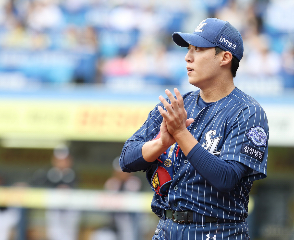 "힘 들었다. 악착같이 던졌다" 5월 첫 승, 화두는 145㎞, 오기를 …