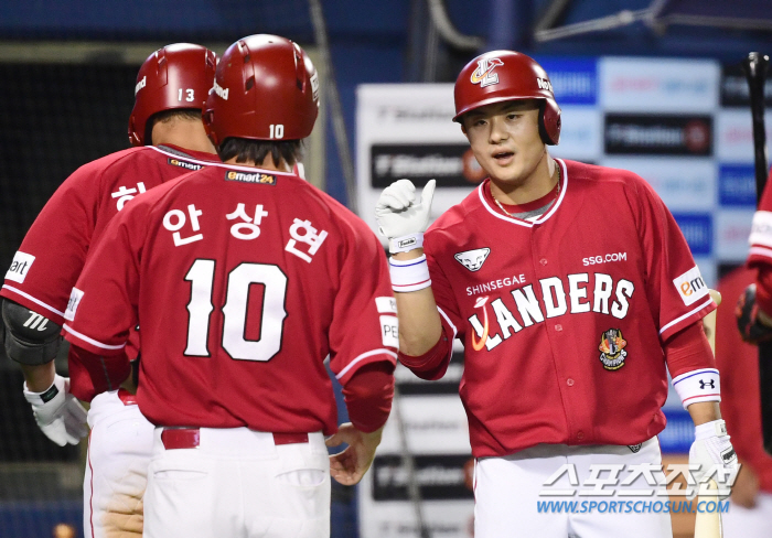 '이적생' 강진성, 트레이드 후 첫 1루수 선발 출격[인천 브리핑]