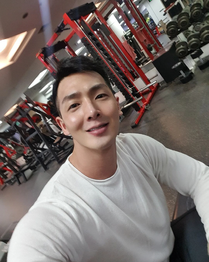 '에덴' 양호석, 유흥업소 종업원 강간미수 혐의로 실형 선고