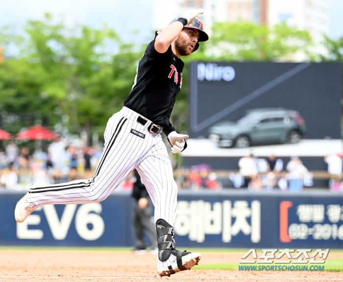 5:6→12:8→7:8. 36안타-31안타... 화끈했던 첫 3연전. 두…