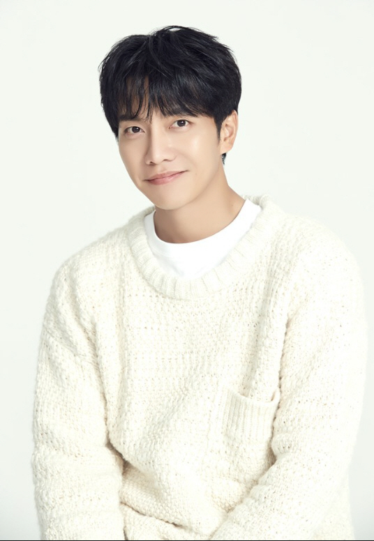 "이승기, 최근 SNS 행보·삭제→명품옷 ..대국민 바른 이미지 타격"(…
