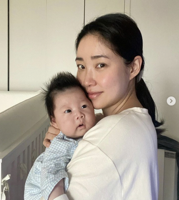 최희, 임신 전보다 고작 10kg 쪘는데…"운동을 해도 무릎이 아파" 속…