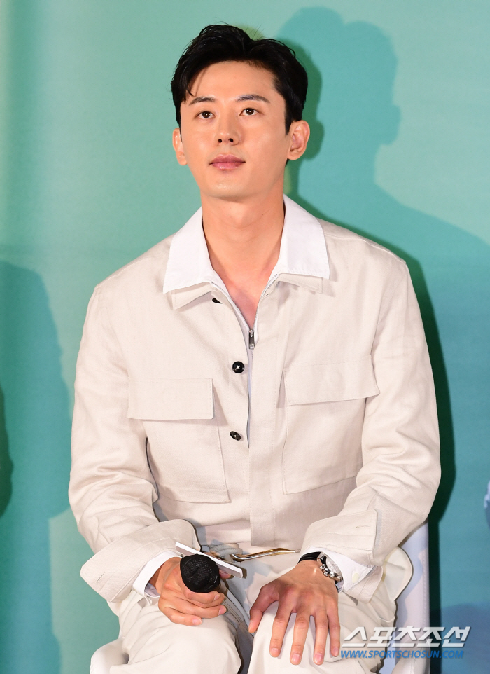'빈틈없는 사이' 이지훈 "얼굴 몰라도 마음 간다면 썸 가능"