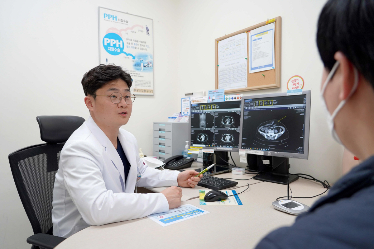 '몸짱' 만들려다 '탈장'?…과도한 고강도 운동, 복압 높여 유발