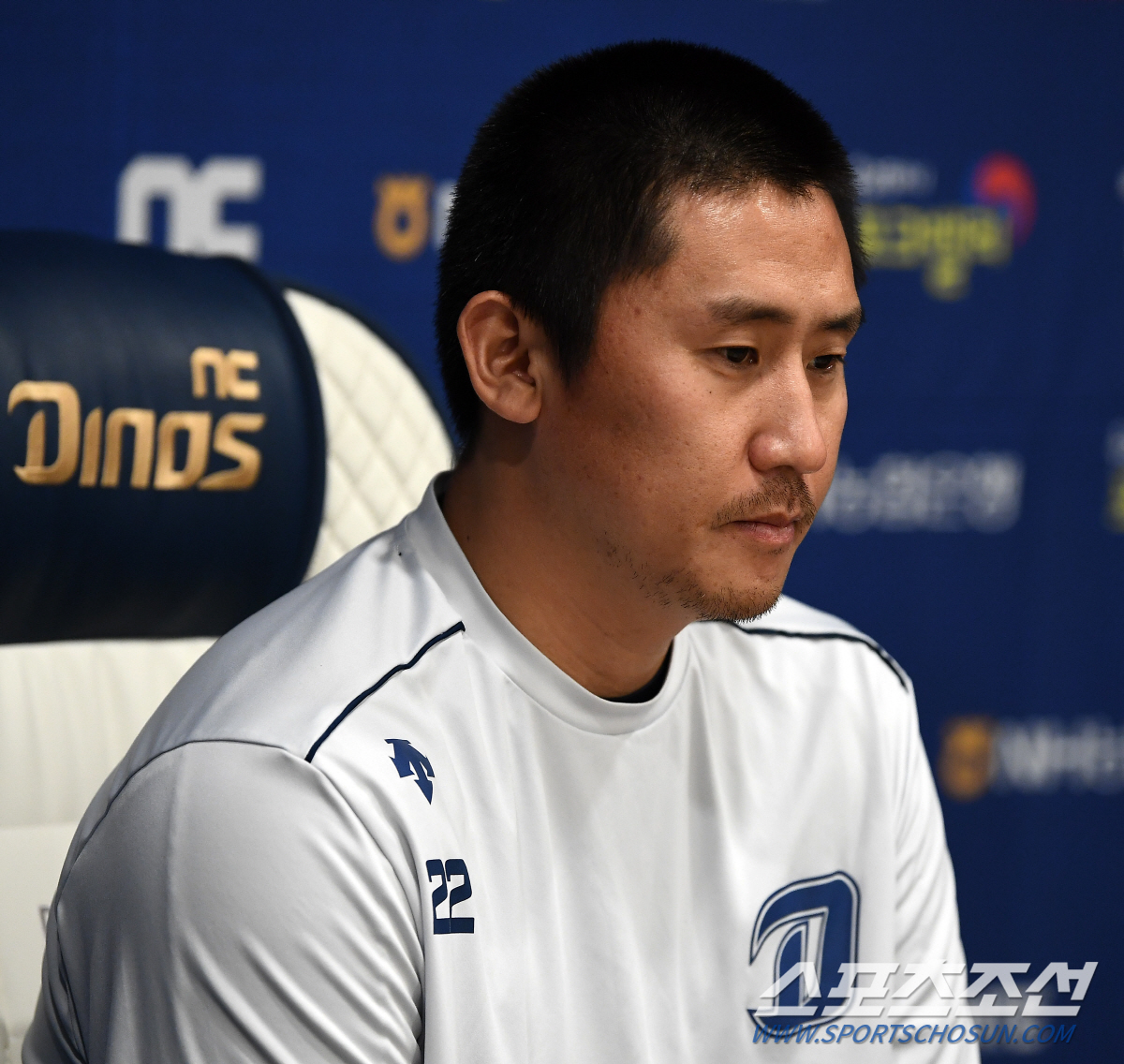 'WBC 음주 파문 머리 숙여 사과' NC 이용찬..."이유 불문하고 깊…