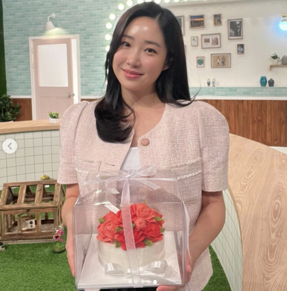 최희, "출산 휴가 없는 프리랜서 기다려주신 제작진에 감사해" 직접 준비…