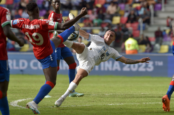 '감비아도 짐 쌌다' 우루과이 8강 합류, U-20 WC 남미 강세