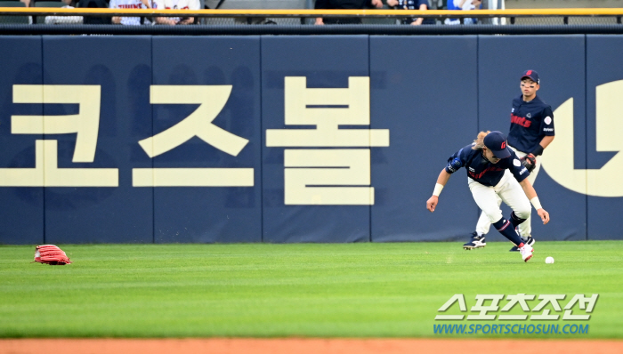 "슈퍼캐치는 좋지만…" 황성빈 향한 시선, 결국 기본기와 디테일이다 [부…