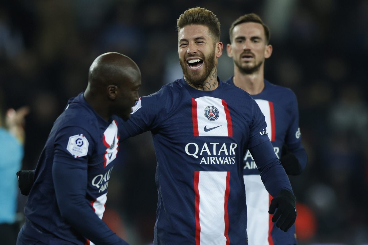 "지난 2년은 환상적 경험" 메시 이어 라모스도 PSG 떠난다, 사우디행…