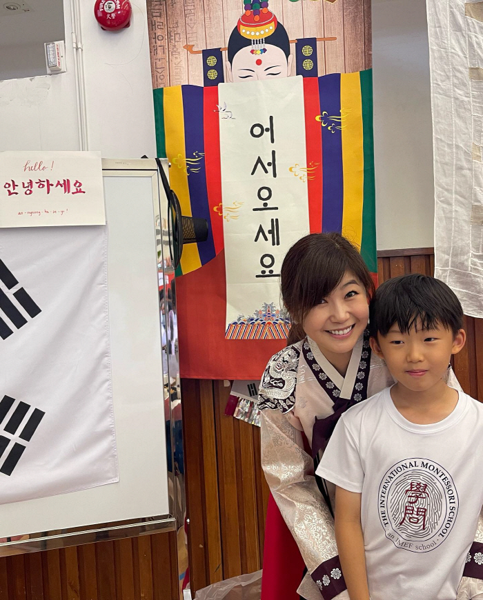 '금융맨♥' 강수정, 子 국제 학교 행사에도 적극적.."몸을 갈아넣어 함…