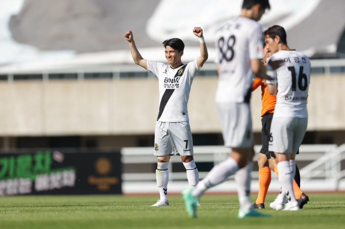 전반에만 5골 터졌다! '원기종 결승골' 경남 3대2 신승, 신생팀 천안…