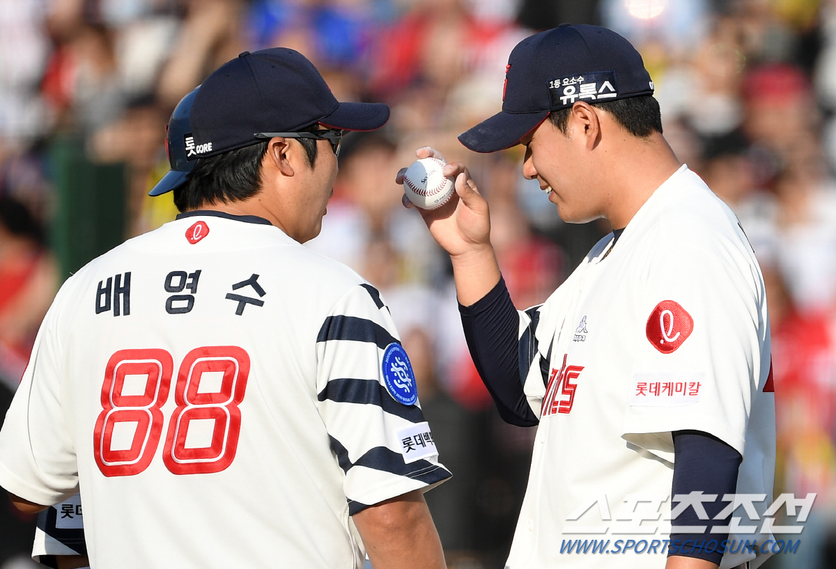 '에이스는 무너지지 않는다' 롯데 기세 상징 나균안, 팀 승리가 먼저였다…