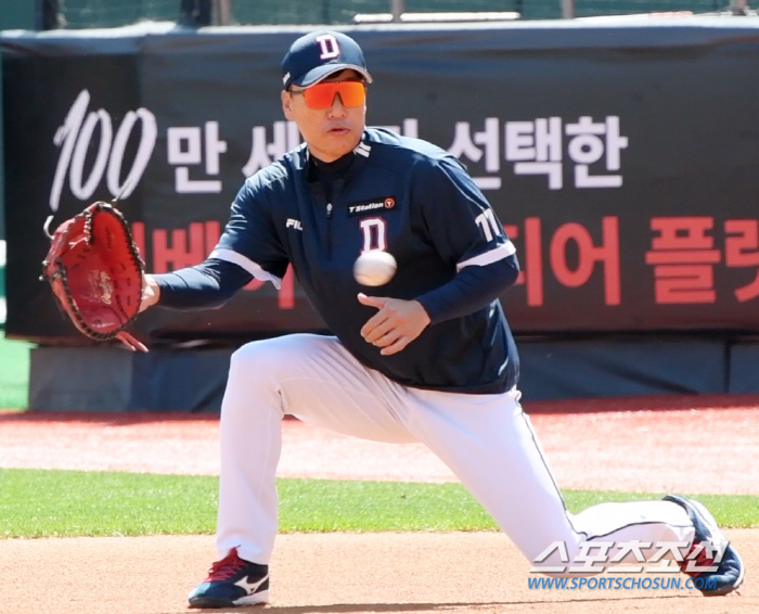 '극한 직업' 이승엽 감독, 지금까지 이런 초보 사령탑은 없었다 [수원 …