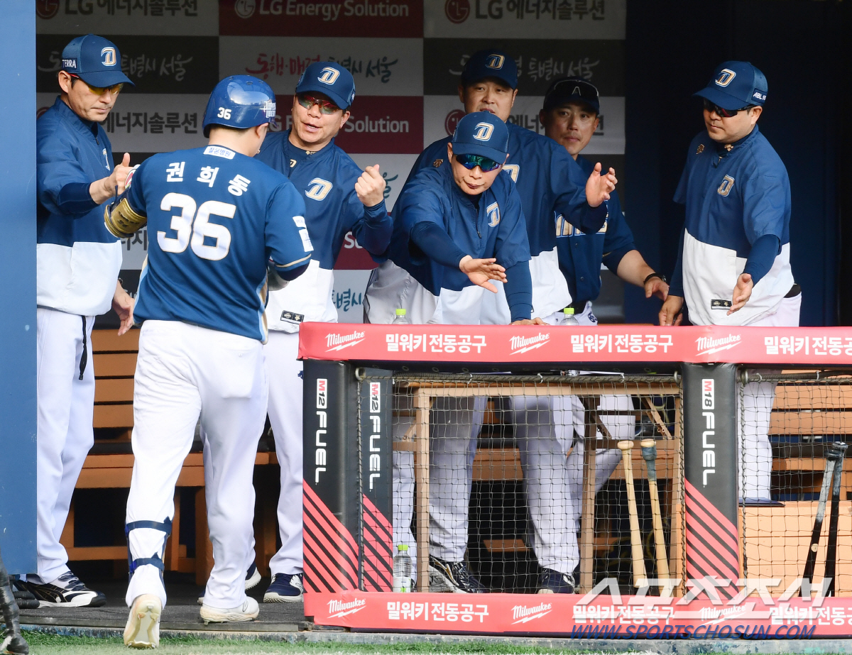 양의지 제친 5월 출루왕, 6월에는 더 뜨겁다...외인타자급 활약, FA…