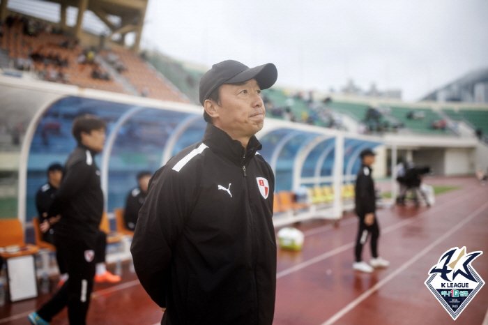 [현장인터뷰]'딸 출산' 호난 두고 박충균 "제공권 갖춰"VS박진섭 "리…