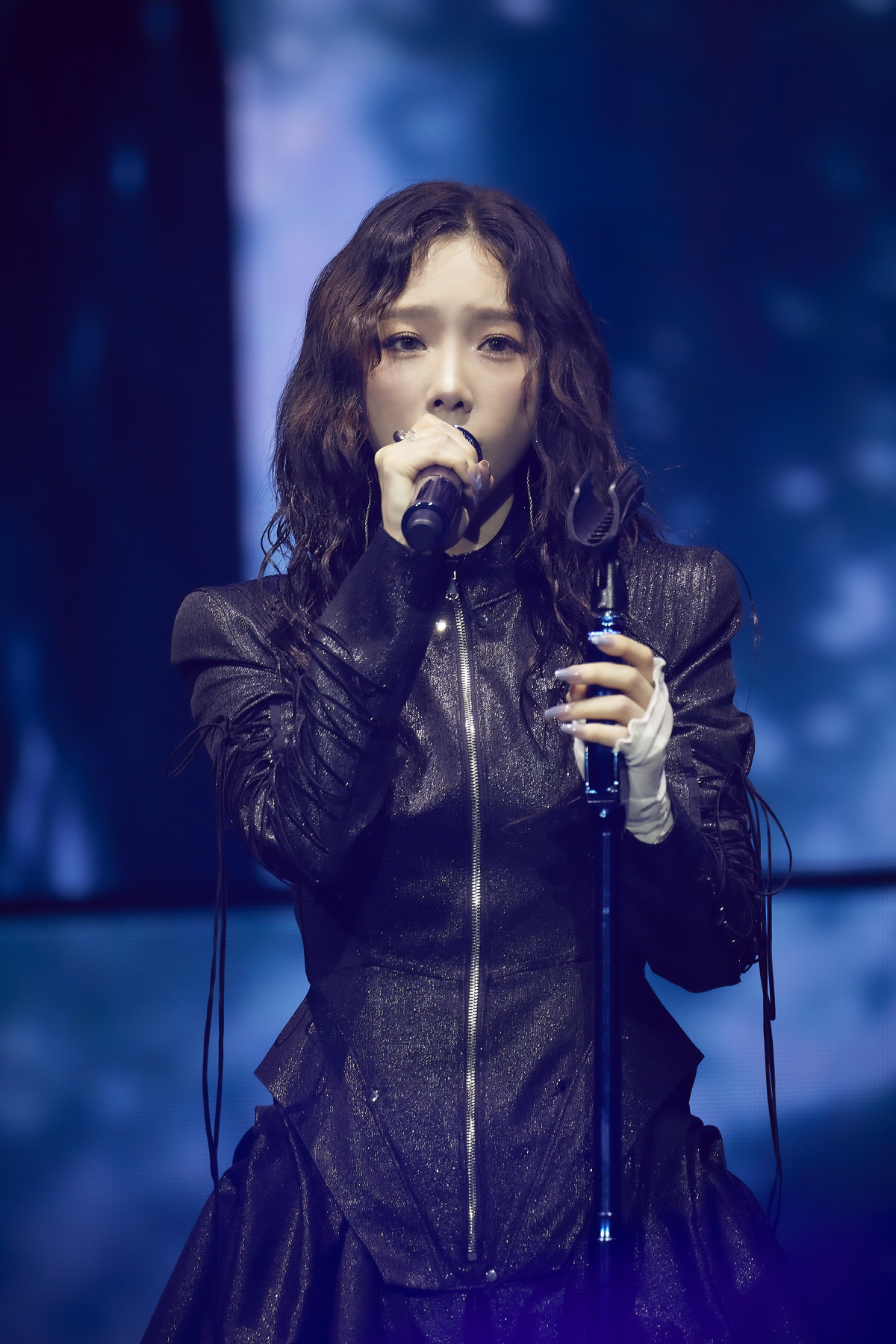 [종합] "죽을때까지 무대에"…태연, 소녀시대도 기립한 대체불가 '믿듣탱…